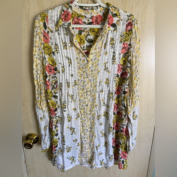 Jane and Delancey Tops - Jane & Delancey Anthropologie “Patchwork” Floral button Down Blouse Sz Large
